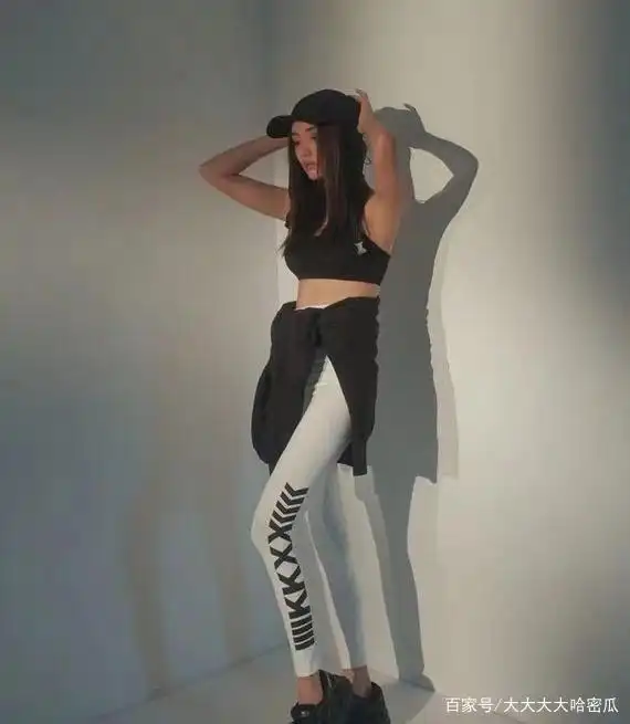运动服的特点_运动特点的概念_运动服饰特点