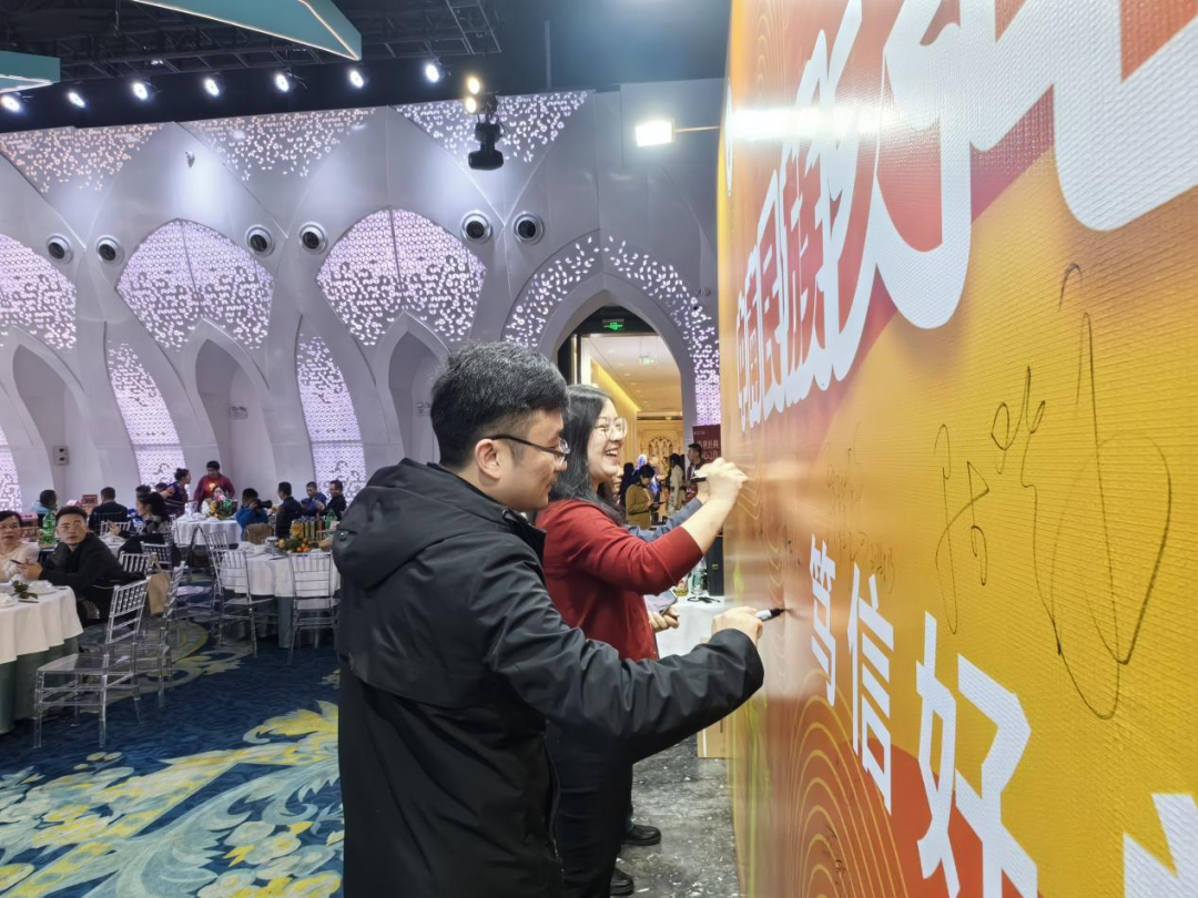 篮球广西联谊赛冠军钦州是谁_广西钦州篮球联谊赛冠军_篮球广西联谊赛冠军钦州有几个