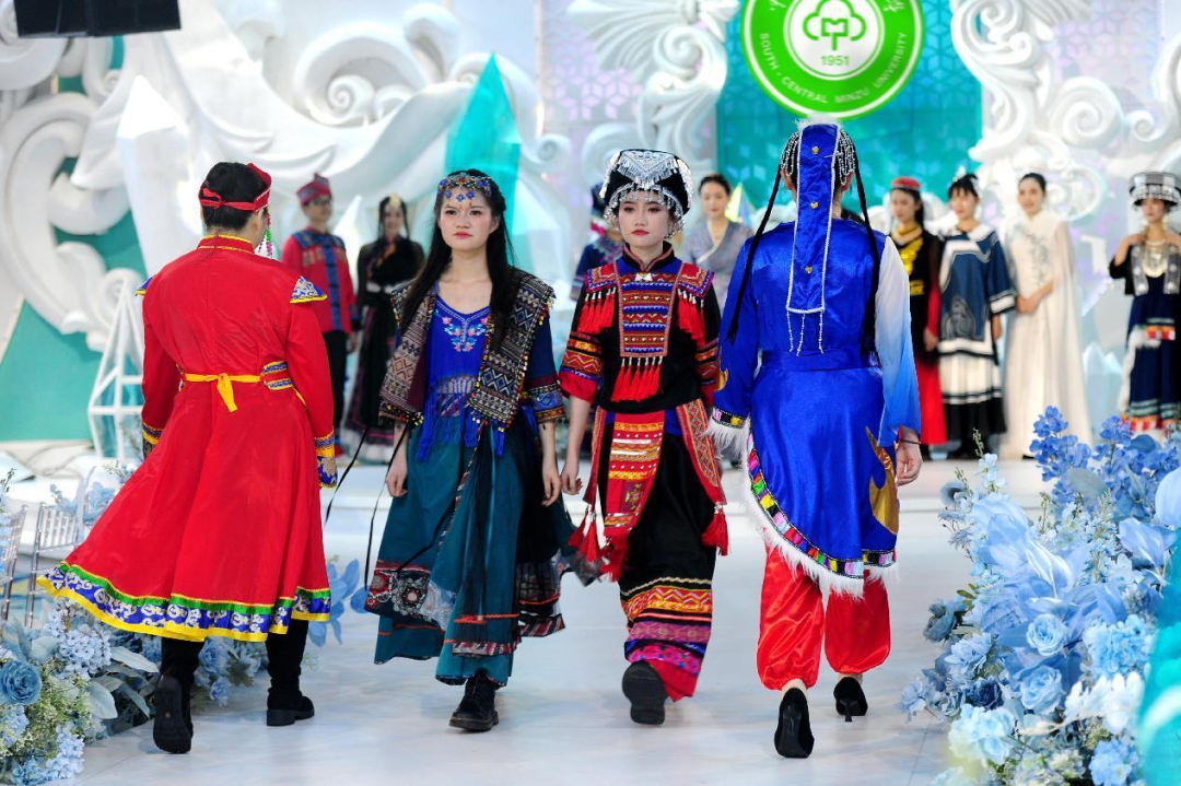 广西钦州篮球联谊赛冠军_篮球广西联谊赛冠军钦州是谁_篮球广西联谊赛冠军钦州有几个