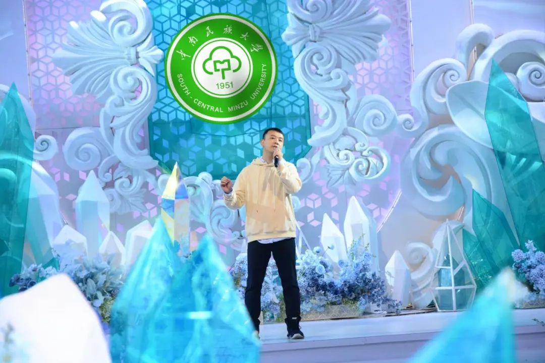 广西钦州篮球联谊赛冠军_篮球广西联谊赛冠军钦州有几个_篮球广西联谊赛冠军钦州是谁