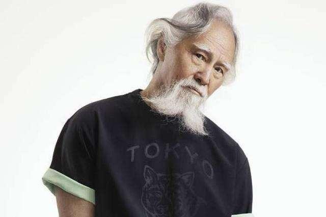 明星健身男神_明星都努力健身_盘点那些健身明星