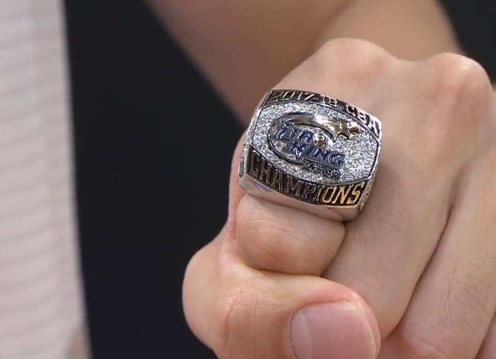 NBA和CBA的总冠军戒指含金量谁高？网友给出的答案，一针见血！