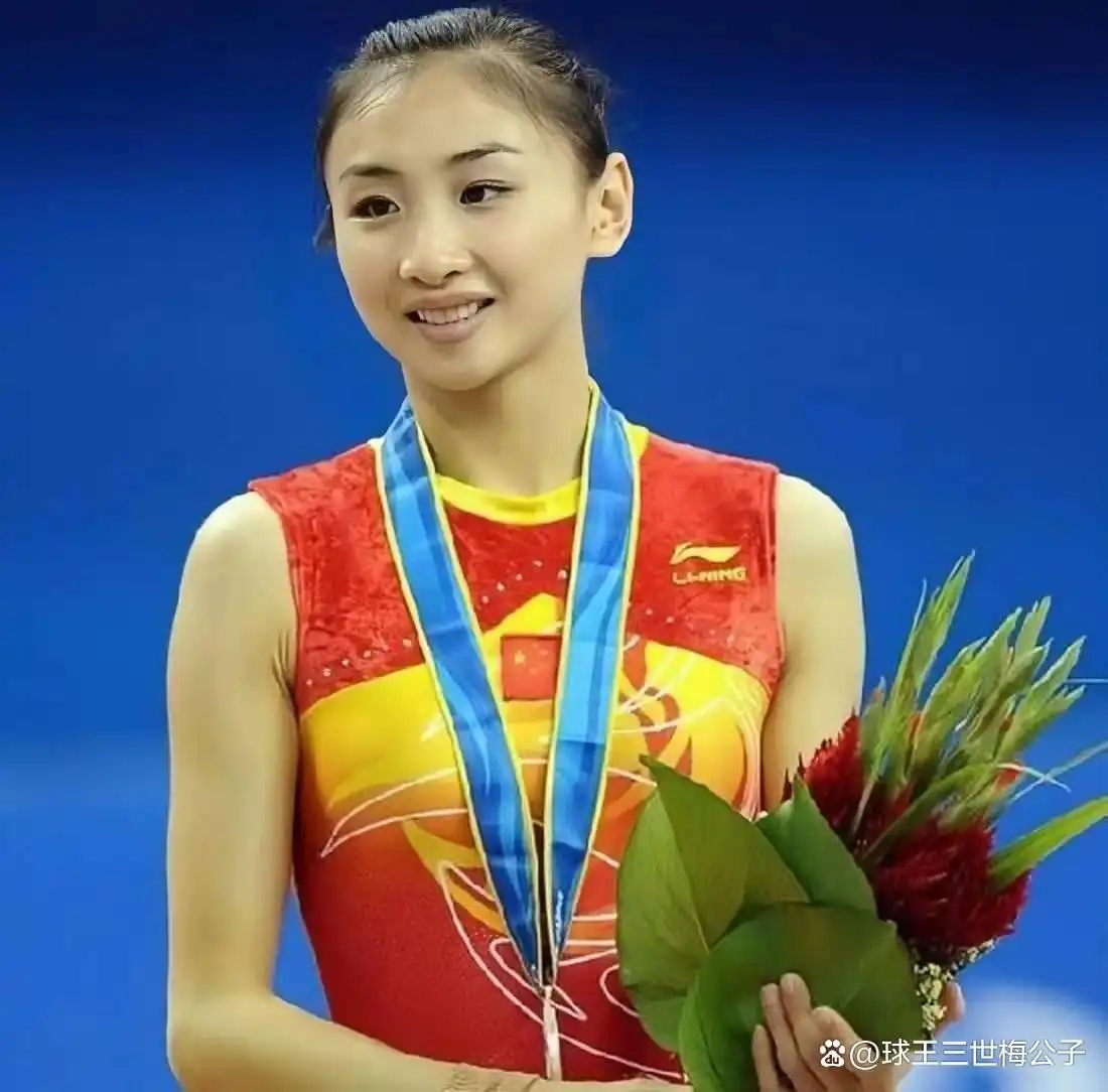游泳冠军郭晶晶丈夫_游泳冠军叫什么晶晶_游泳运动员郭晶晶
