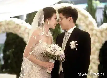 游泳运动员郭晶晶_游泳冠军郭晶晶丈夫_游泳冠军叫什么晶晶