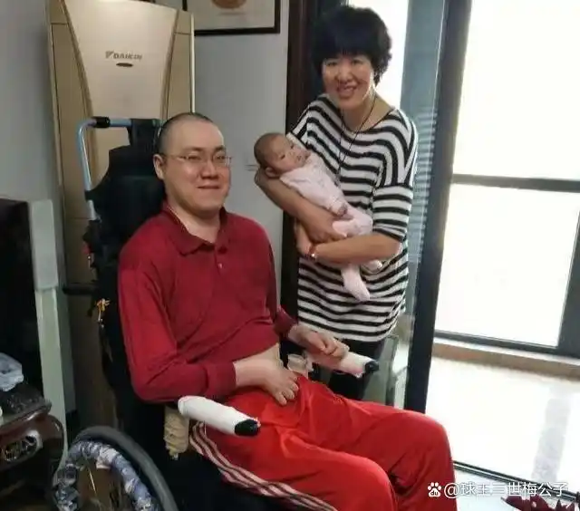 游泳冠军郭晶晶丈夫_游泳运动员郭晶晶_游泳冠军叫什么晶晶