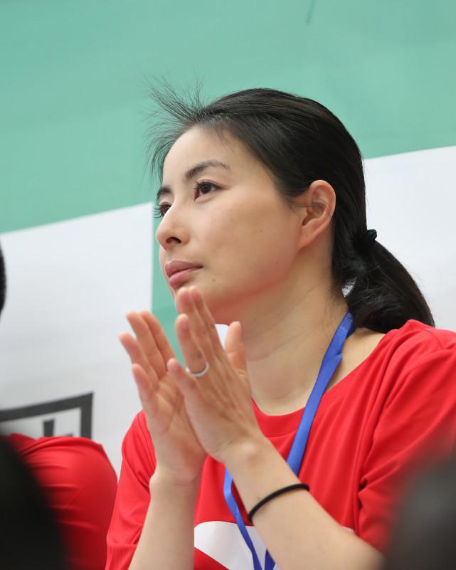 游泳冠军叫什么晶晶_国际游泳名人堂郭晶晶_游泳冠军郭晶晶丈夫